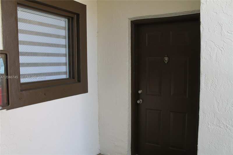 1153 NW 125th Pl # 106, Miami FL 33182