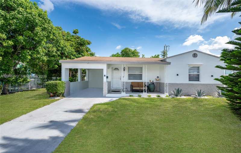2371 NW 85th St, Miami FL 33147