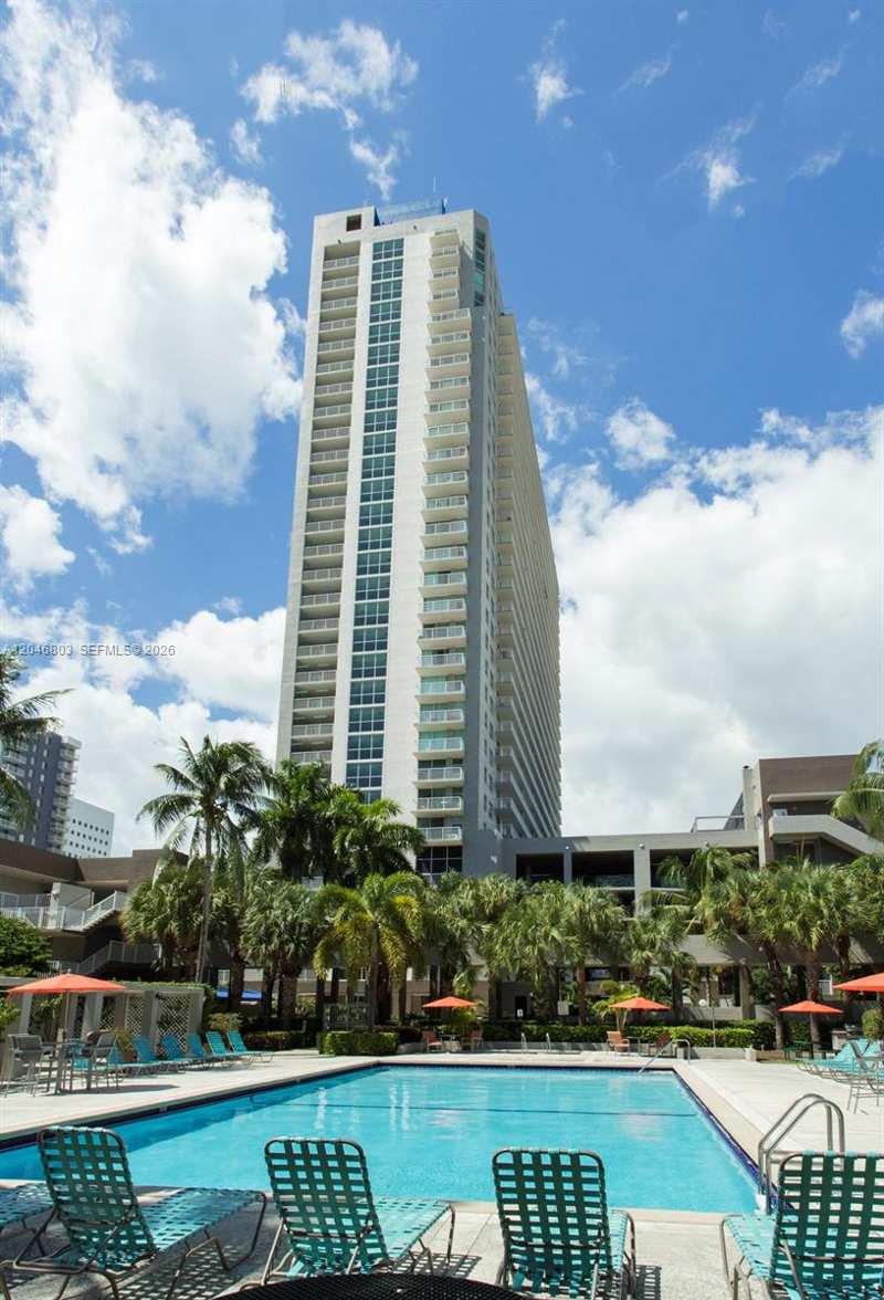 915 NW 1st Ave # H2208, Miami FL 33136