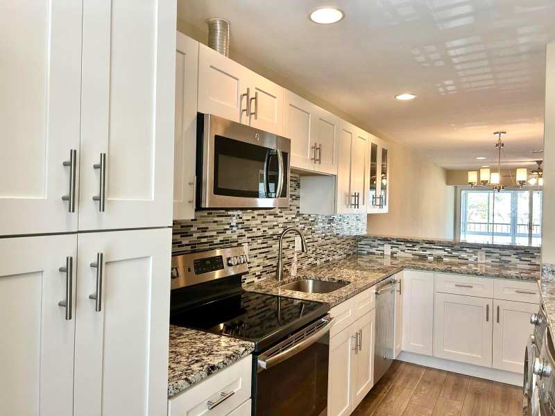 2811 SW 15th Street # 202, Delray Beach FL 33445