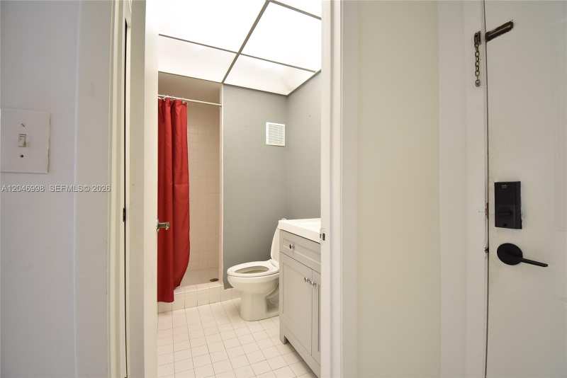 20741 NE 4th Ct # 104, Miami FL 33179