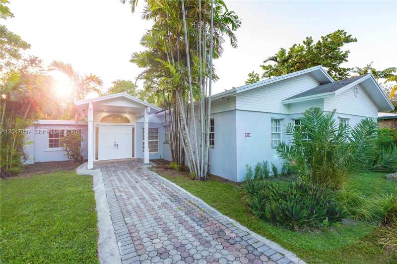 5451 SW 80th St, Miami FL 33143