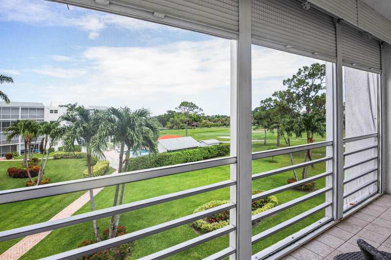 6850 10th Avenue N # 313, FL 33467