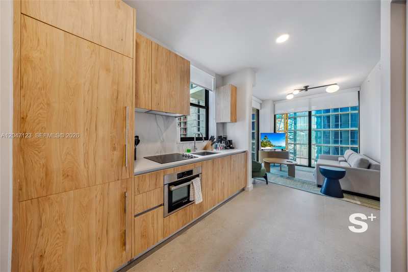 11 NE 6th St # 2307, Miami FL 33132
