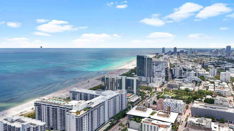 8956 Collins Avenue # 4, Surfside FL 33154