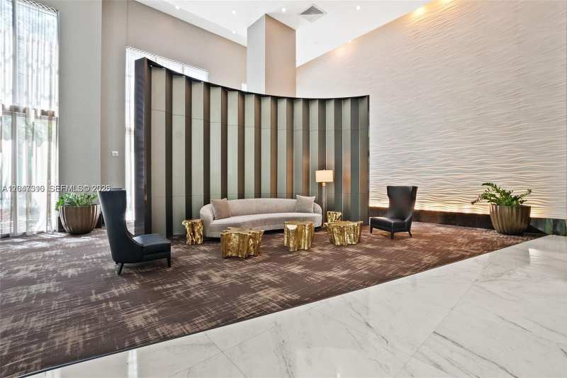 951 Brickell Ave # 3207, Miami FL 33131