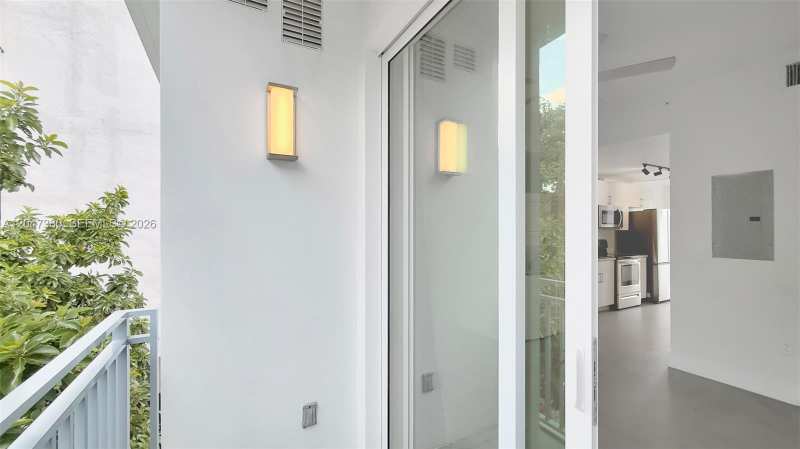 1536 NW 15th Ave # 302, Miami FL 33125
