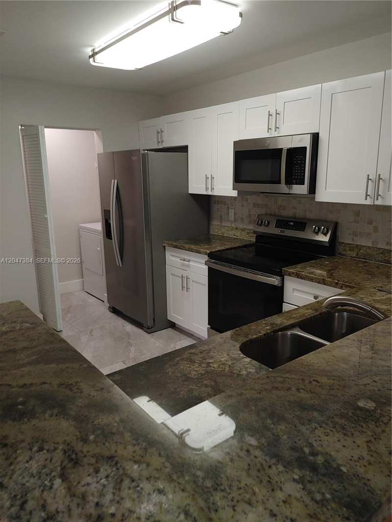 11225 W Atlantic Blvd # 106, Coral Springs FL 33071