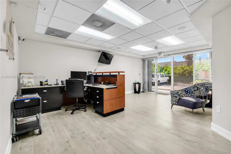 16155 SW 117th Ave # B17, Miami FL 33177