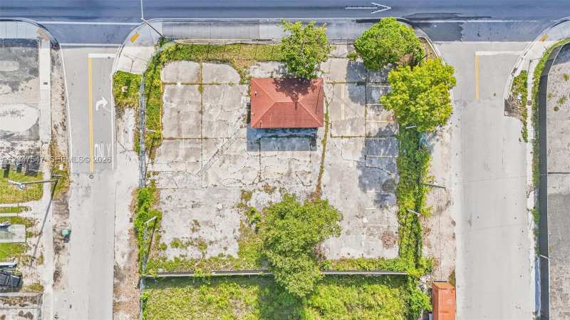 6801 NW 27th Ave, Miami FL 33147