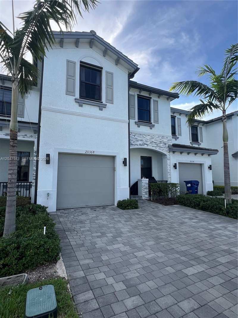20368 NW 4th Path, Miami Gardens FL 33169