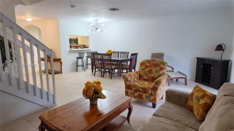 11432 NW 48th Ter, Doral FL 33178