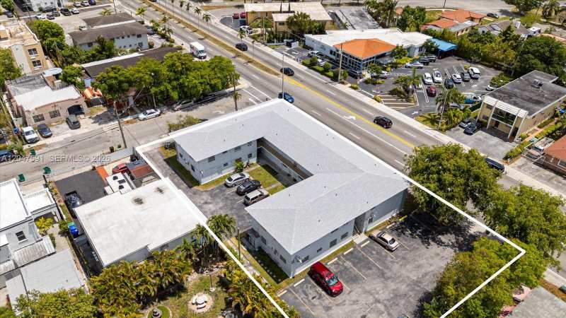 3255 W Flagler St # 20, Miami FL 33135