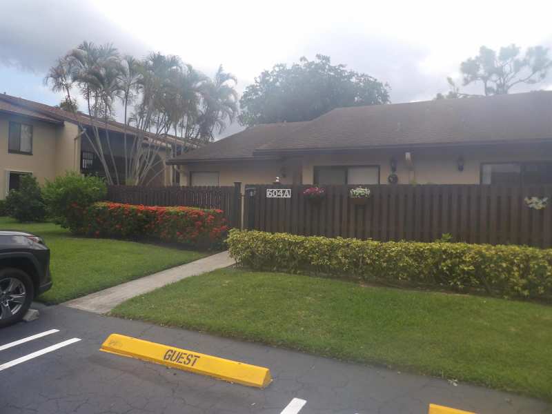 604 Sea Pine Way # A, FL 33415