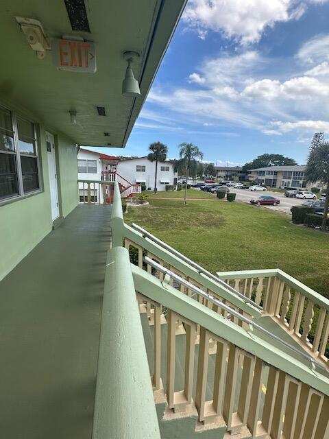 72 Norwich C, West Palm Beach FL 33417