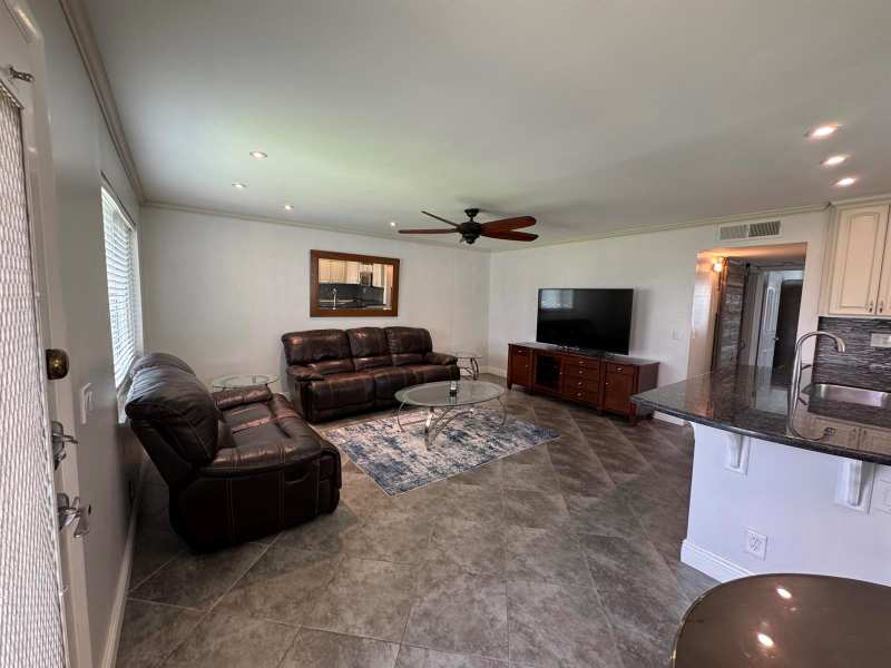 510 Flanders K, Delray Beach FL 33484