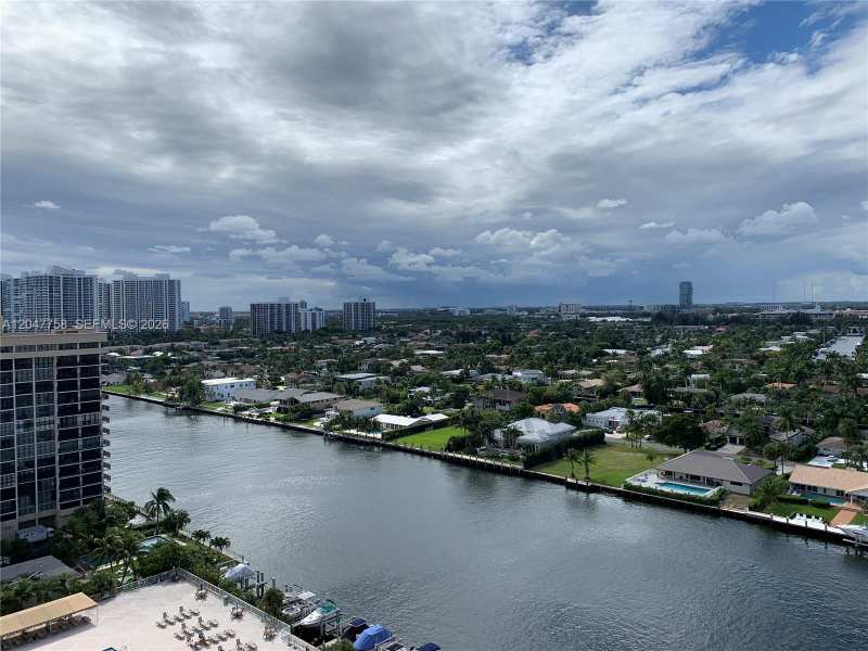 1965 S Ocean Dr # 17M, Hallandale Beach FL 33009