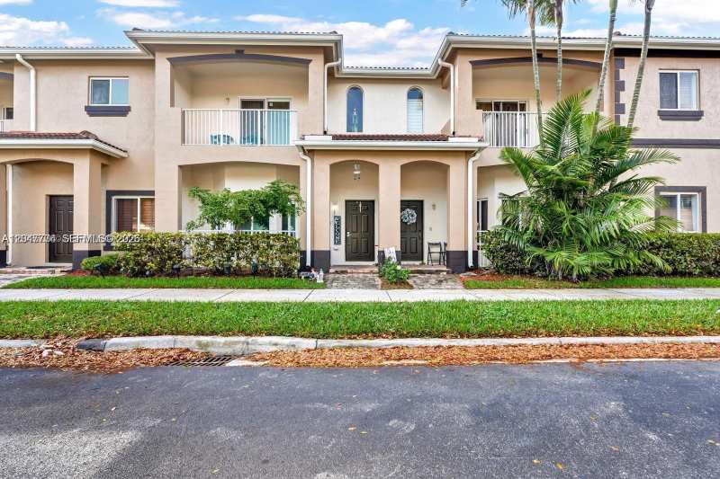 1942 SE 23rd Ter, Homestead FL 33035