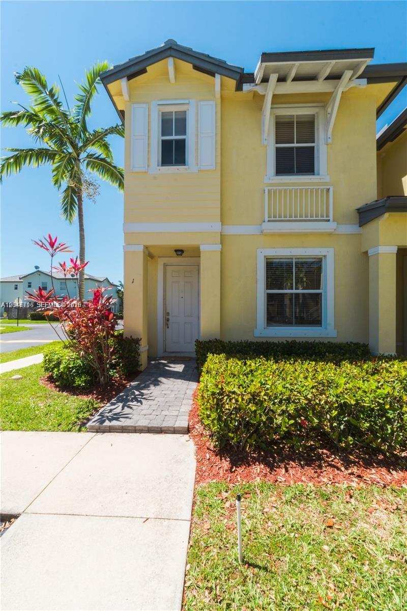 3065 SE 1 DR # 1, Homestead FL 33033