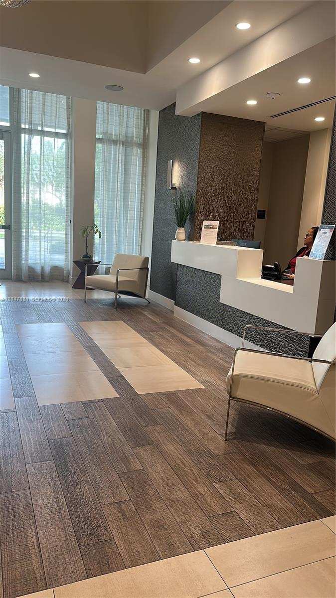 7661 NW 107th Ave # 314, Doral FL 33178
