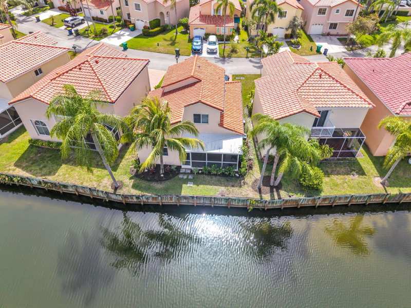1058 SE 6TH Court, Dania Beach FL 33004