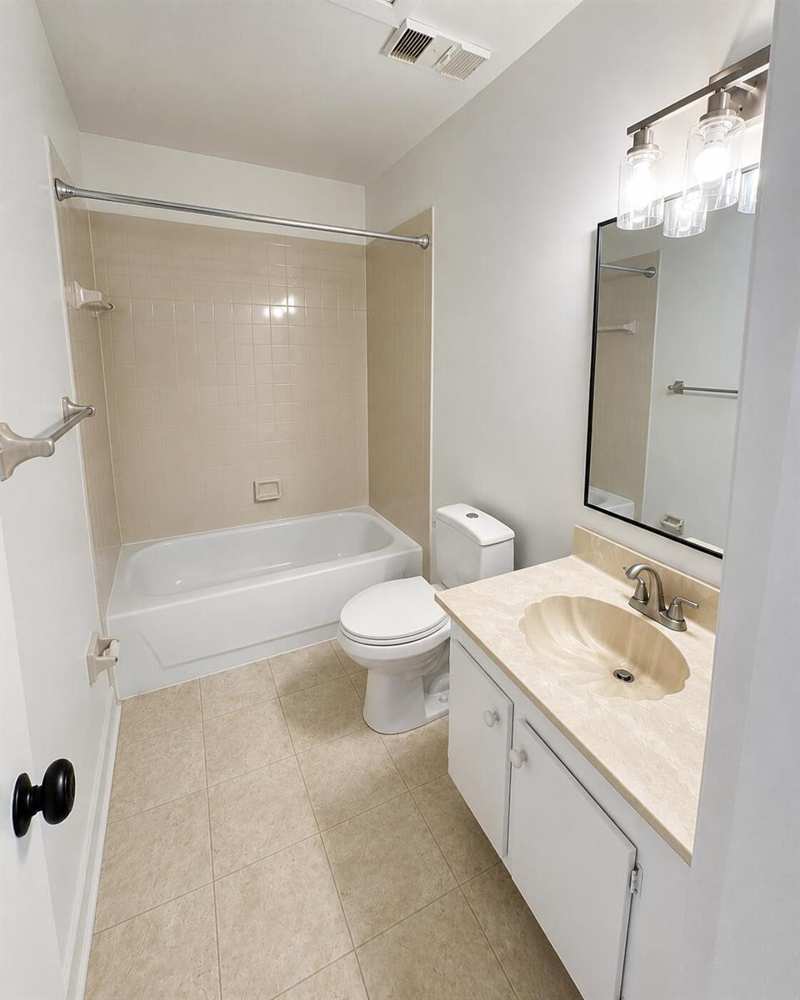 612 Executive Center Drive # 207, West Palm Beach FL 33401