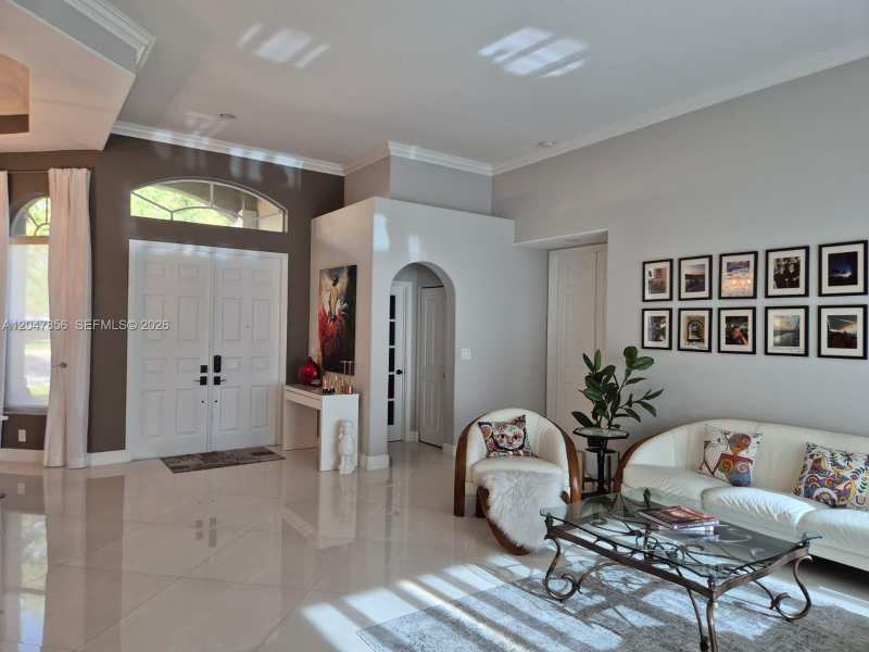 3960 Osprey Ct, Weston FL 33331