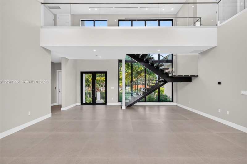 2015 NE 4th Ave, Wilton Manors FL 33305
