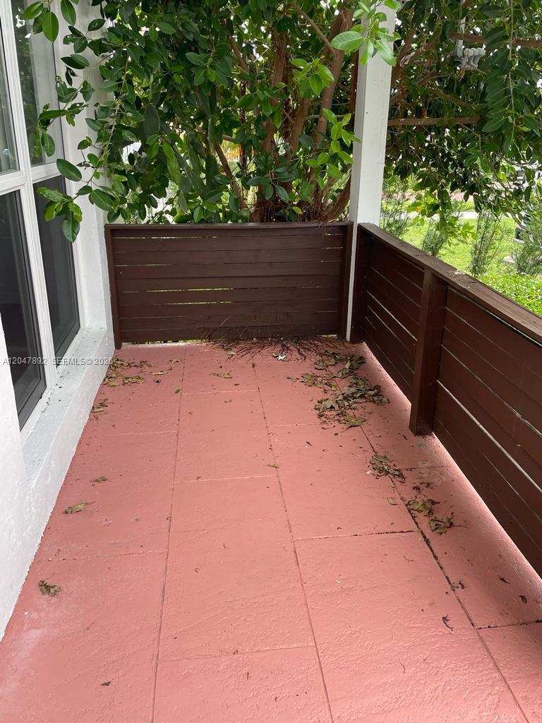 757 85th St, Miami Beach FL 33141
