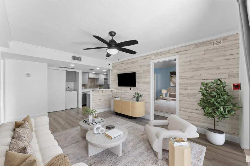 612 Executive Center Drive # 107, West Palm Beach FL 33401