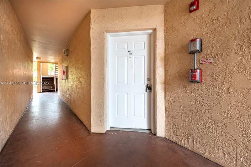 3480 N Pinewalk Dr N # 116, Margate FL 33063