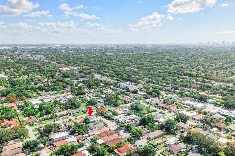 5800 SW 20th St, Miami FL 33155