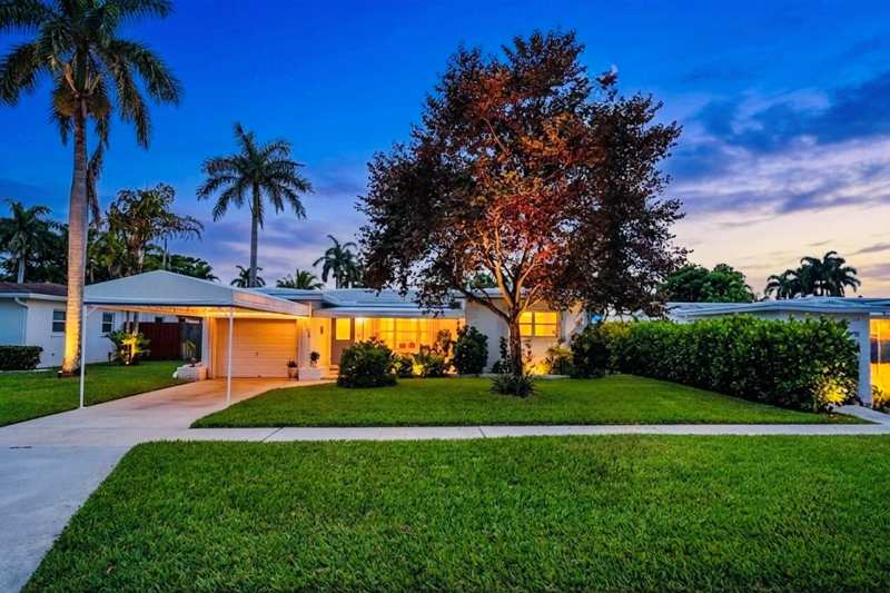707 N 32nd Avenue, Hollywood FL 33021