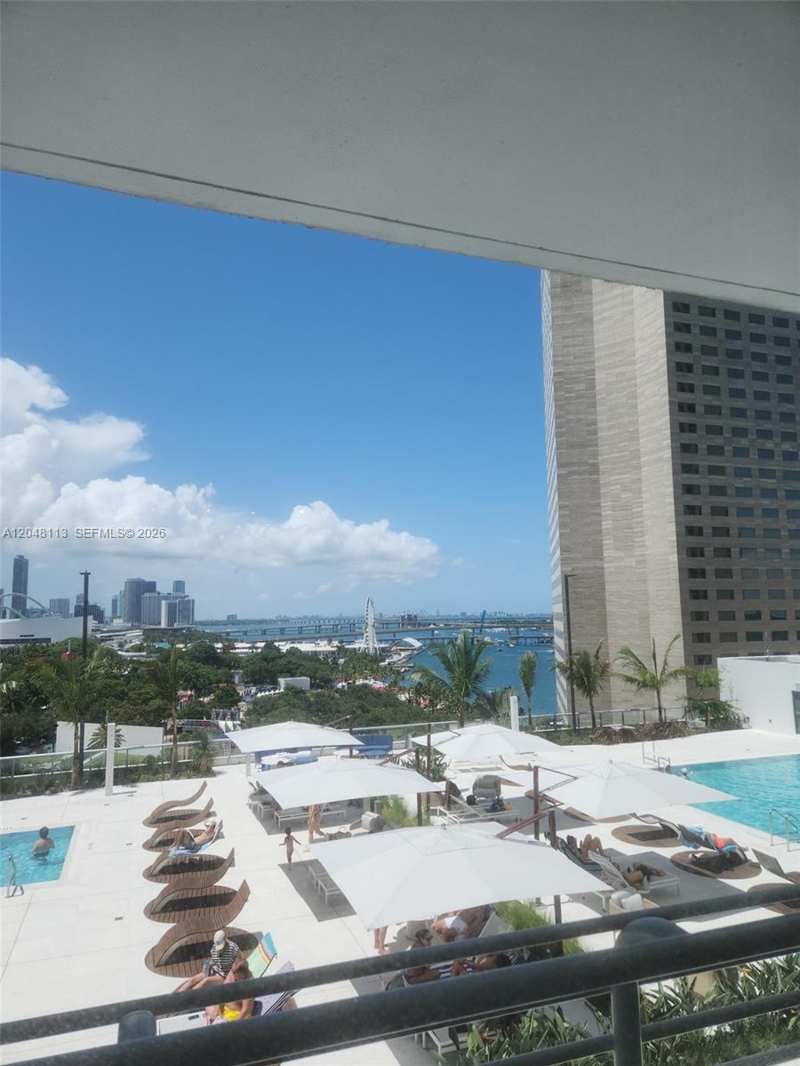 325 S Biscayne Blvd # 1420, Miami FL 33131