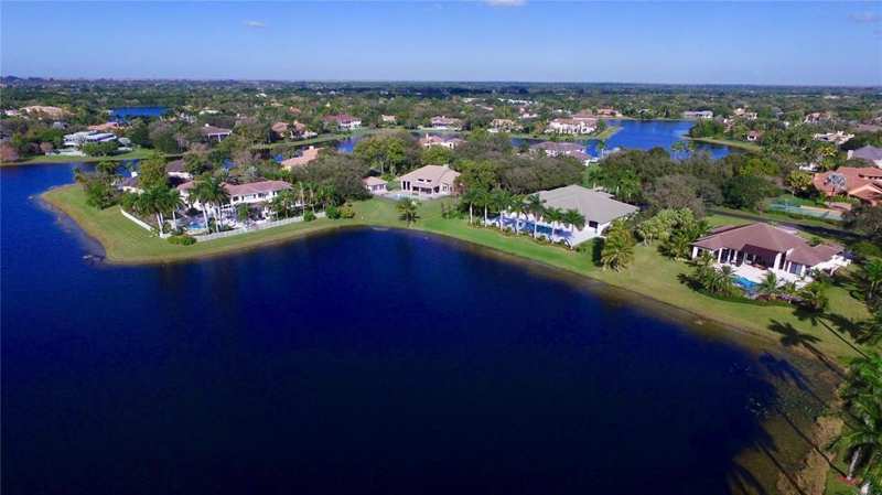 3190 Willow Lane, Weston FL 33331