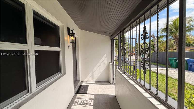 115 NW 118th St # 115, Miami FL 33168