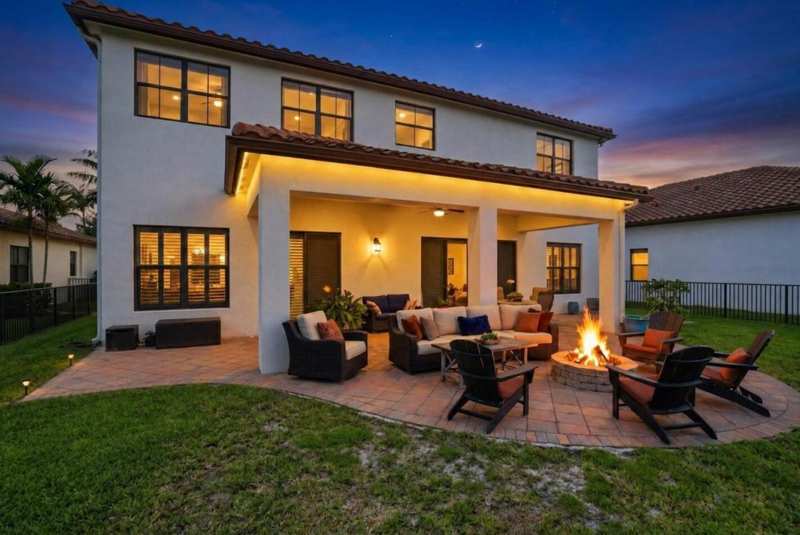 6370 Vireo Court, Lake Worth FL 33463