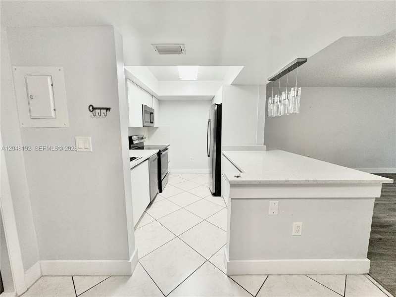 8600 NW 34th Pl # B102, Sunrise FL 33351