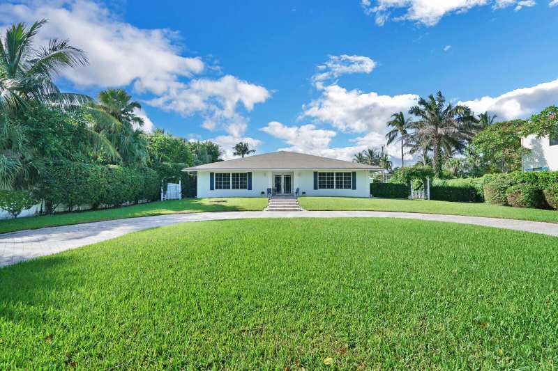 17 E Ocean Avenue, Ocean Ridge FL 33435