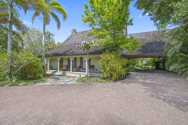 790 E Rambling Drive, Wellington FL 33414