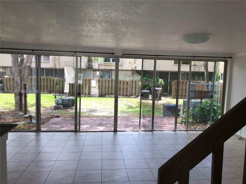 836 NW 82nd Ave # 3, Plantation FL 33324