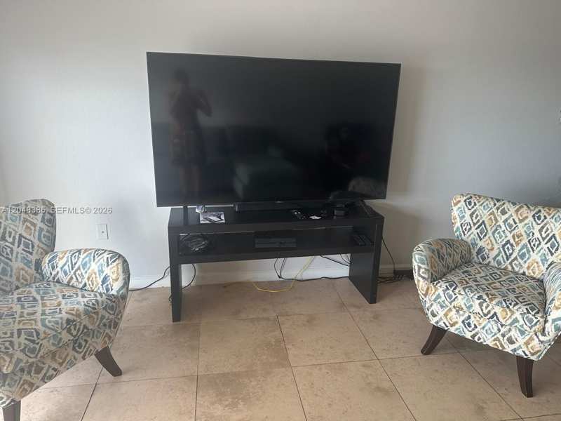 18041 Biscayne Blvd # 1203, Aventura FL 33160