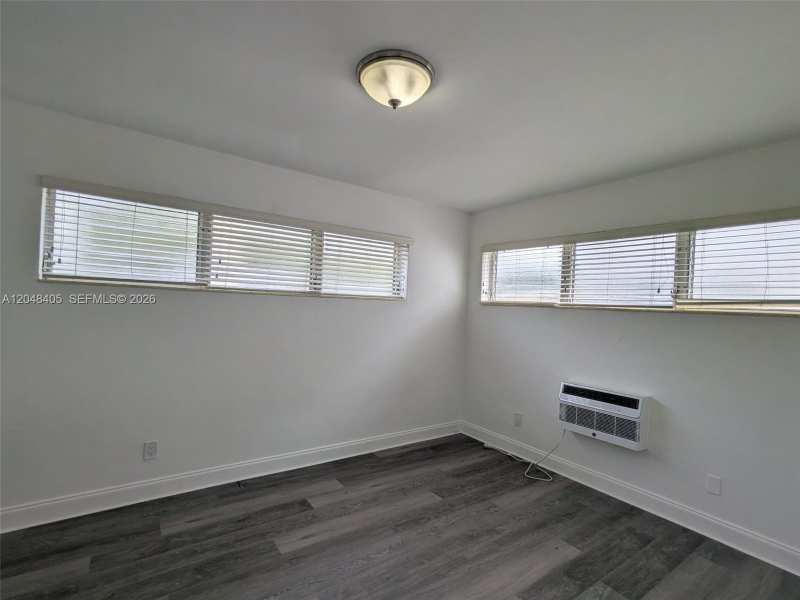 7815 Crespi Blvd # 1, Miami Beach FL 33141