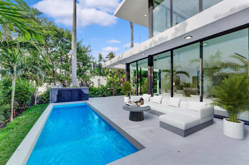 2130 S Miami Avenue, Miami FL 33129