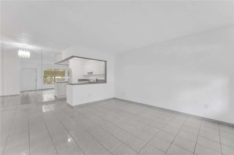 6705 W 26th Drive # 7, Hialeah FL 33016