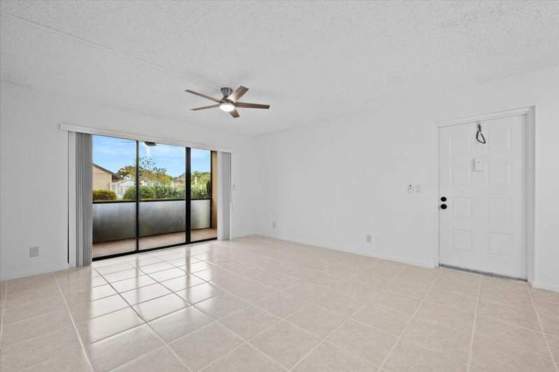 708 Sunny Pine Way # B1, FL 33415