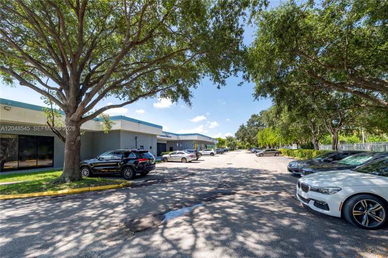 3801 N University Dr # 501, Sunrise FL 33351