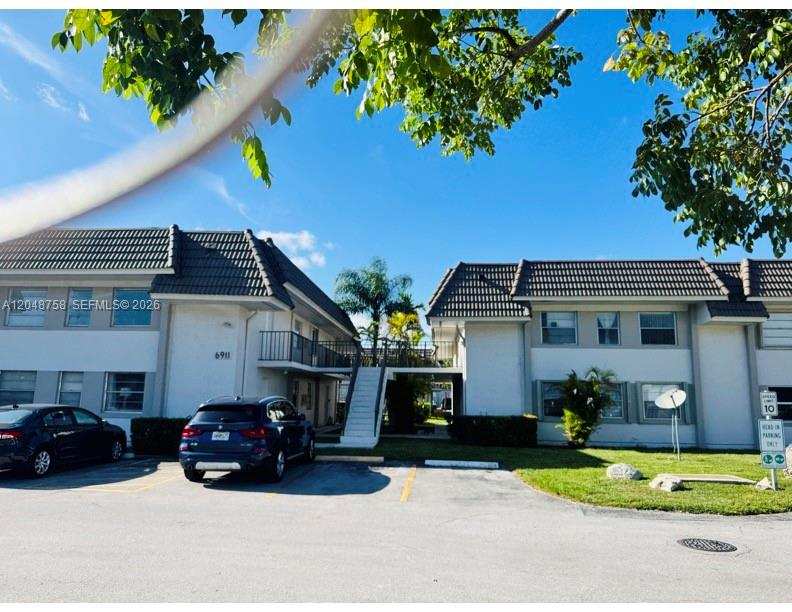 6901 SW 129th Ave # 4, Miami FL 33183