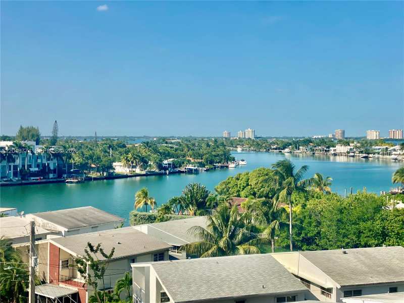 7441 Wayne Ave # 6B, Miami Beach FL 33141