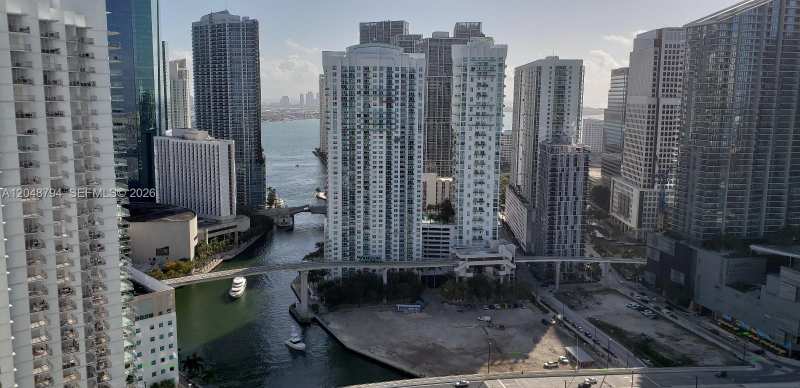 90 SW 3rd St # 3710, Miami FL 33130